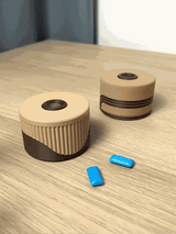 Tuggummi- och pilldispenser – kompakt förvaringsdosa