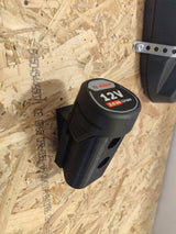 Väggfäste för ett Bosch 12V-batteri