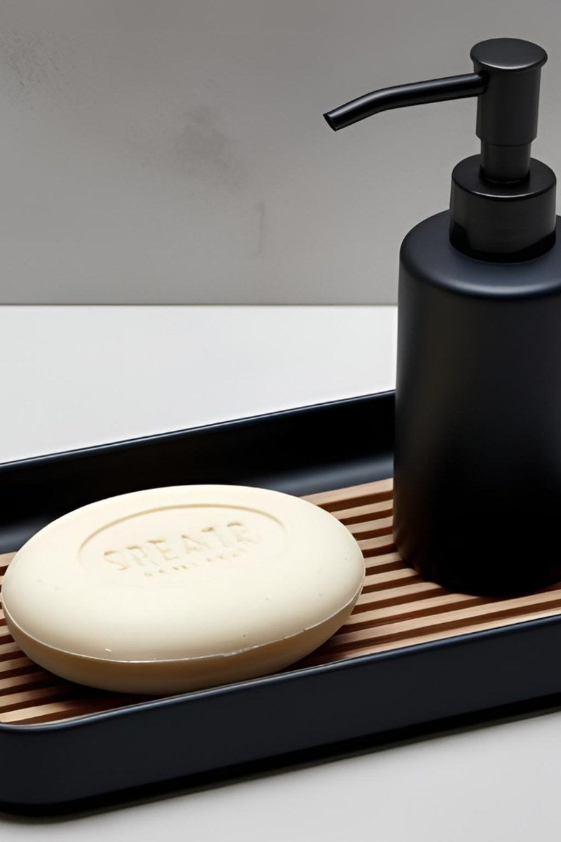 Modern minimalistisk tvålkopp med integrerad droppbricka sedd ovanifrån