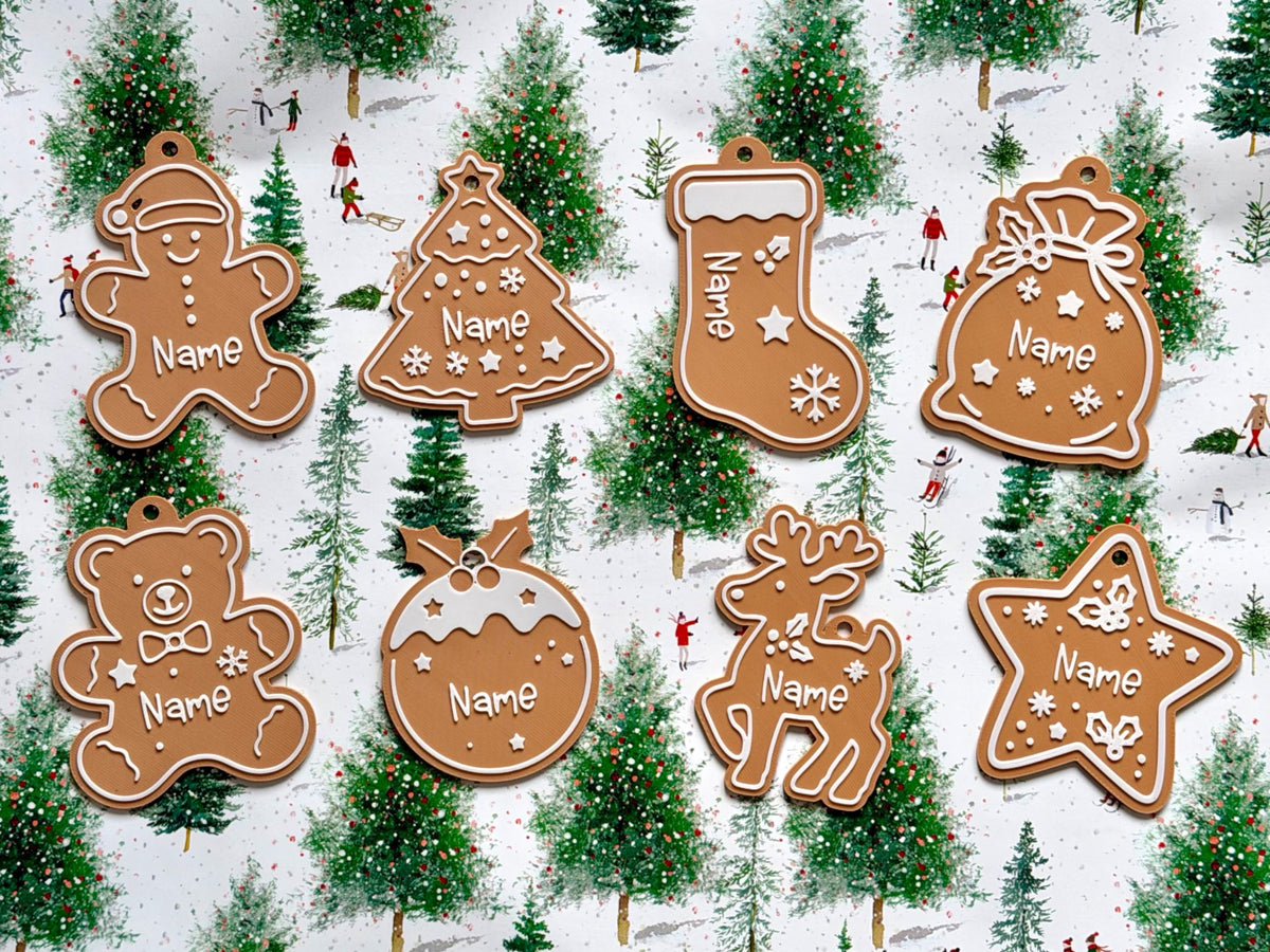 Presentetiketter till jul med namn – i pepparkaksstil