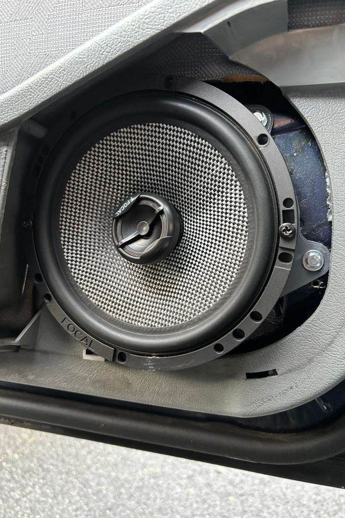 165 mm högtalaradapter till Mercedes C-Klass W202