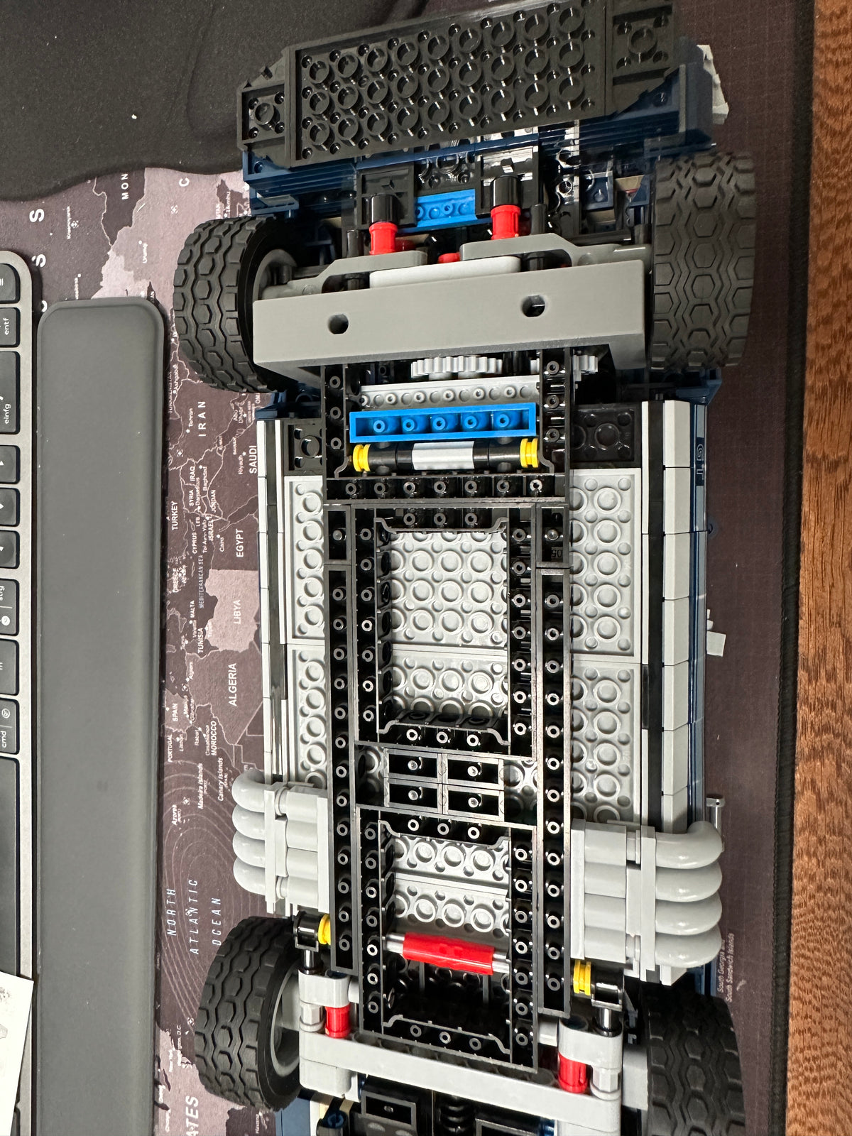 Väggfäste för LEGO Mustang 10265 – visa upp ditt bygge