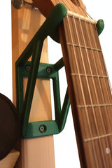 Vägghängare för liten akustisk gitarr/barngitarr