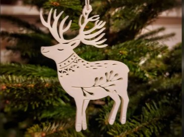 Julgransprydnad med hjort