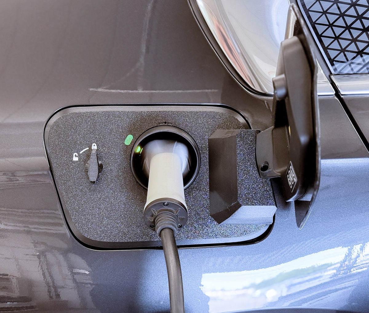 Laddportsskydd för BMW i7