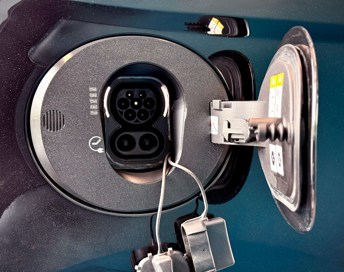 Laddportsskydd för Fiat 500e