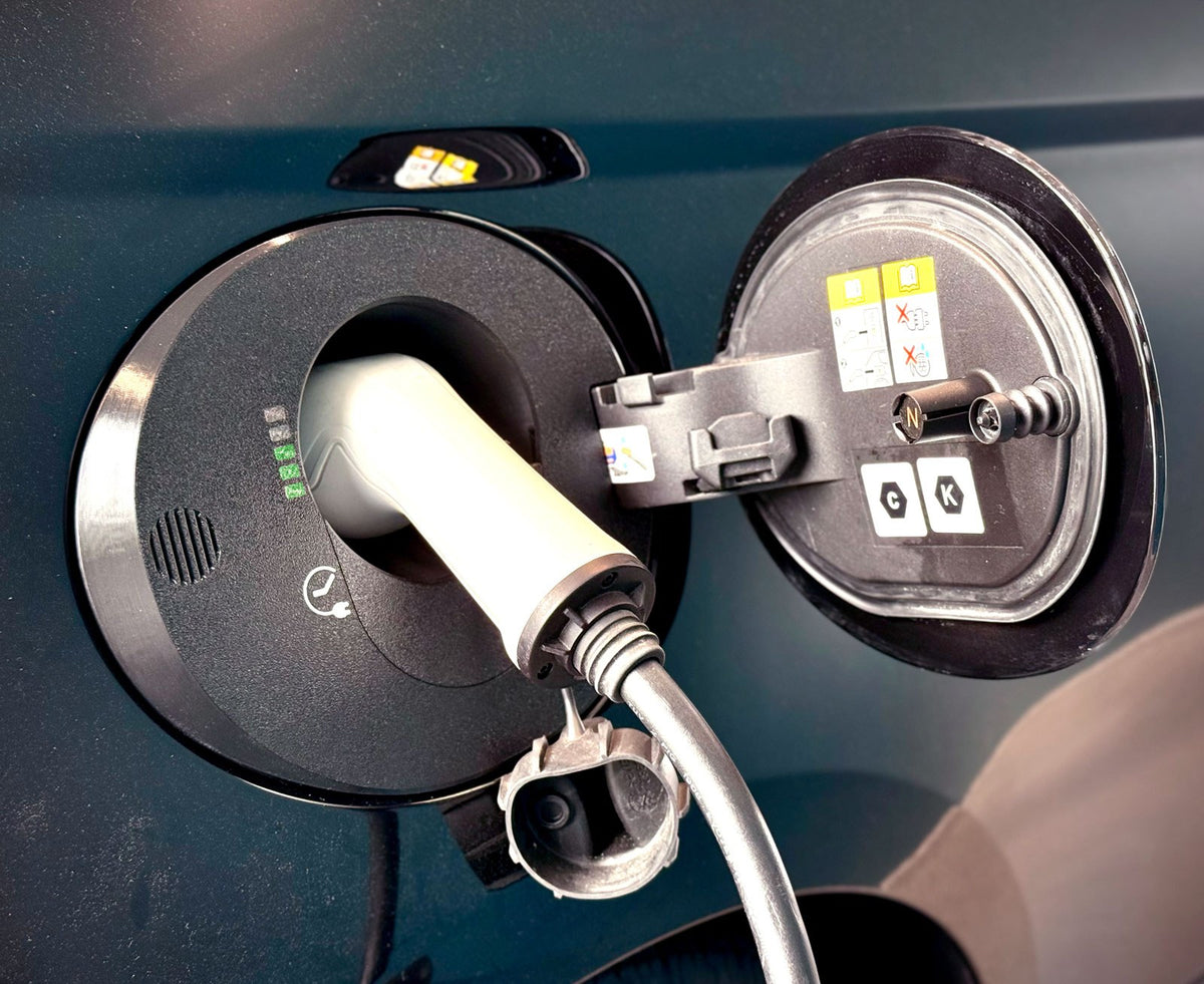 Laddportsskydd för Fiat 500e
