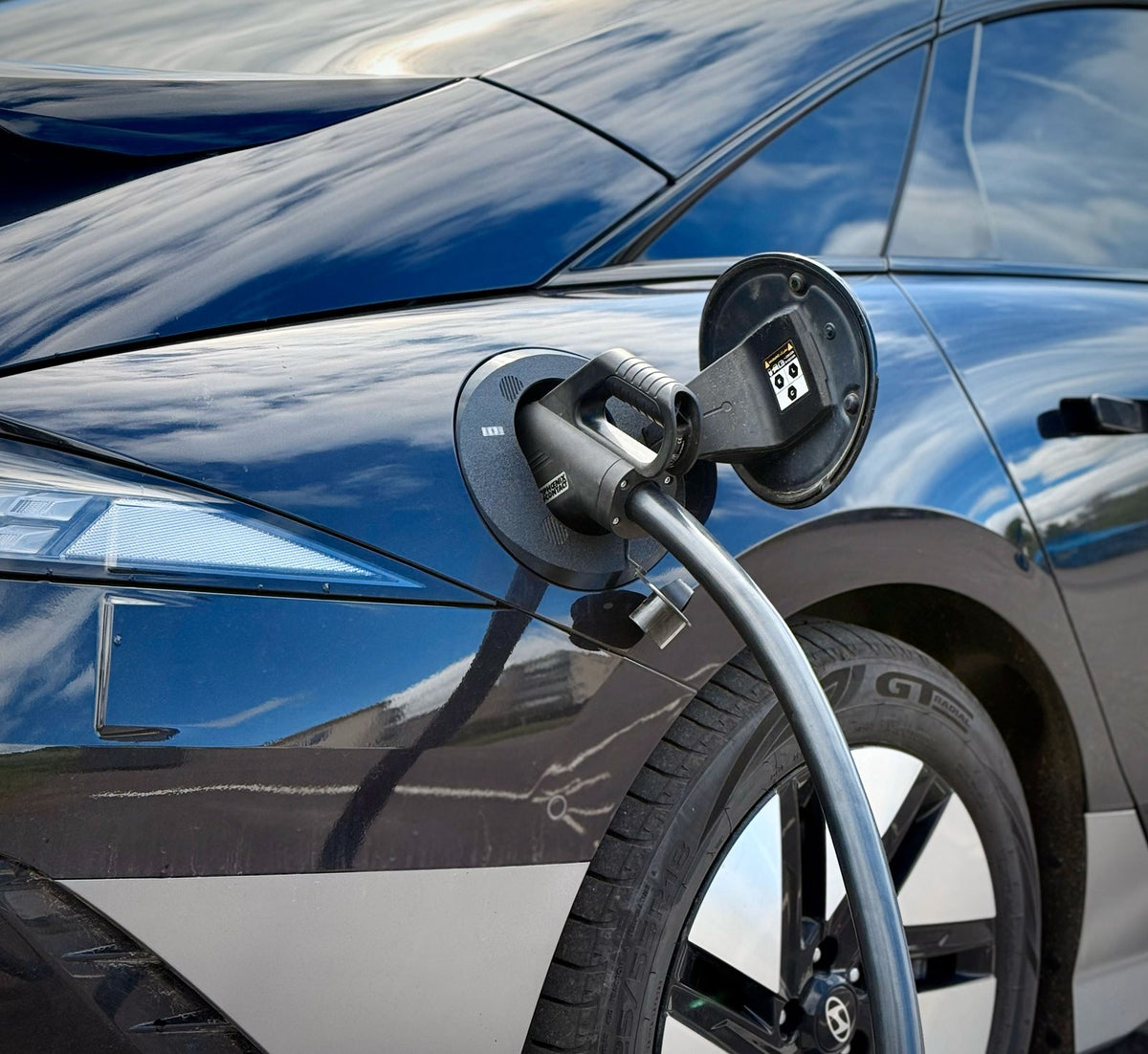 Laddportsskydd för Hyundai Ioniq 6