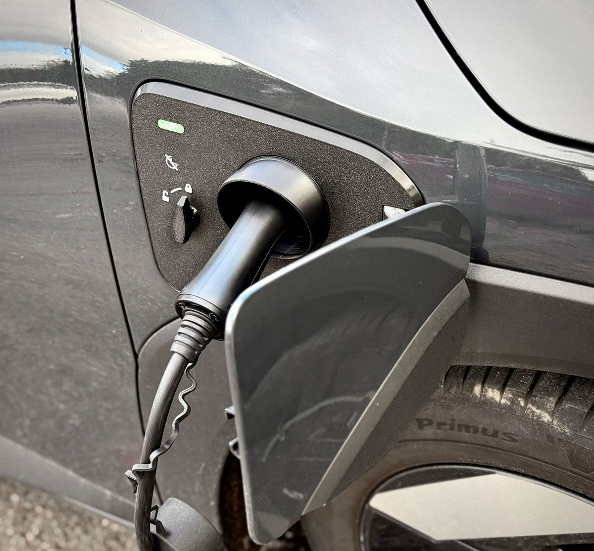 Laddportsskydd för Kia EV4