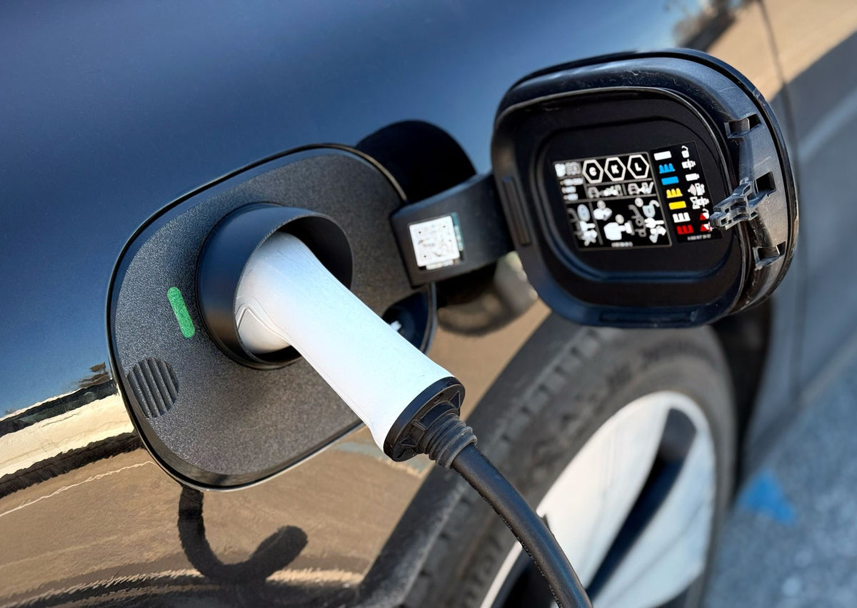 Laddportsskydd för Mercedes-Benz EQS