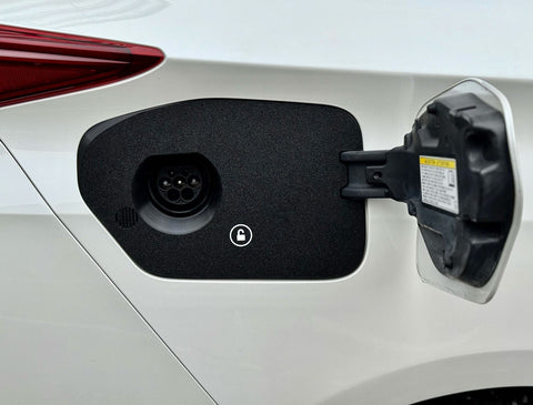 Laddportsskydd Laddportsskydd till Toyota Prius Plug-in (ZVW50)