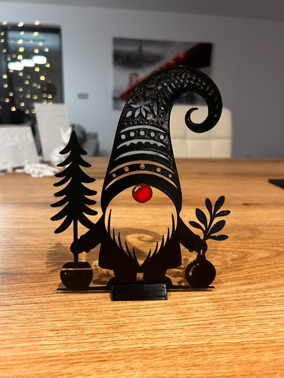 Platt tomtefigur med fot