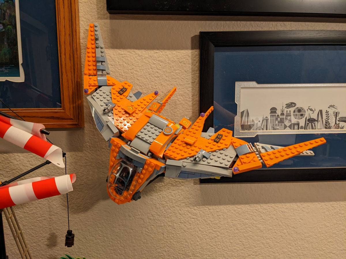 LEGO-kompatibelt väggfäste för set 76107