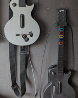 Väggfäste för Guitar Hero – Wii Les Paul-handkontroll