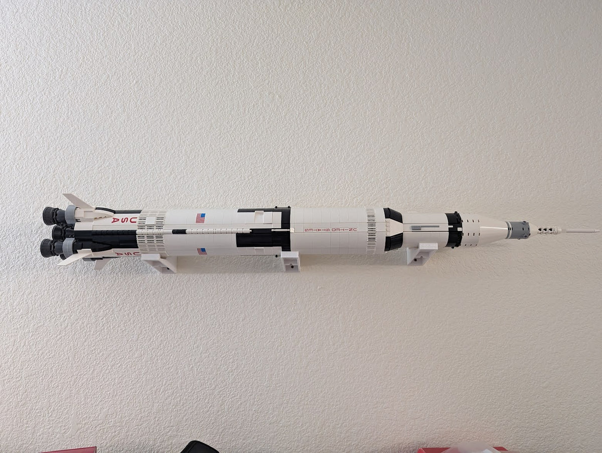 Väggfäste för LEGO Saturn V, set om 3