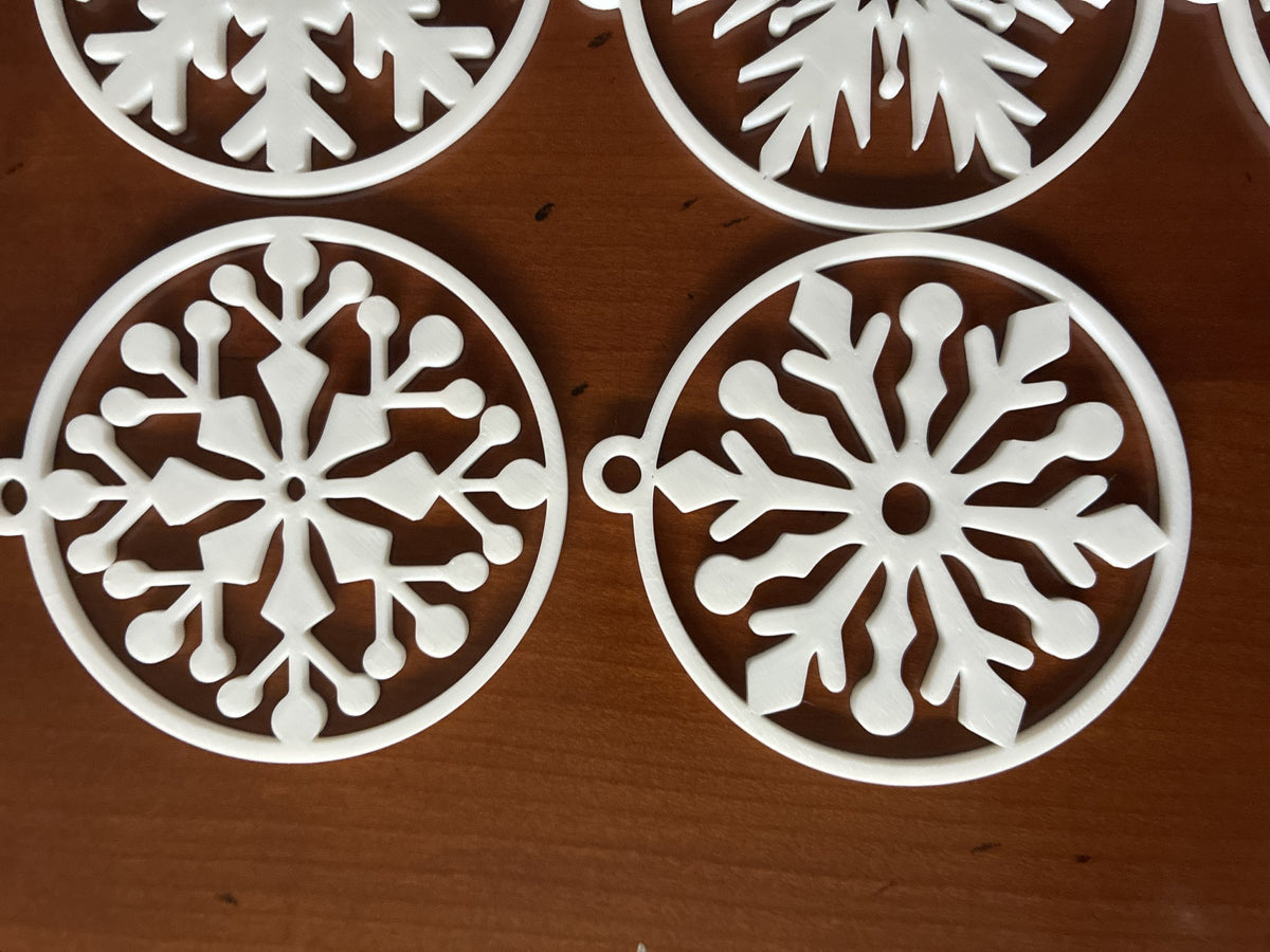 Snöflingor till julgranen, ett urval av motiv