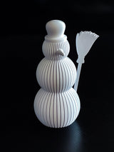 Snögubbsfigur i räfflad design