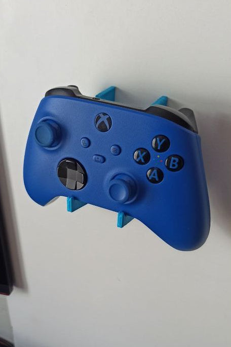 Väggfäste för Xbox One-handkontroll – prydlig gamingmiljö