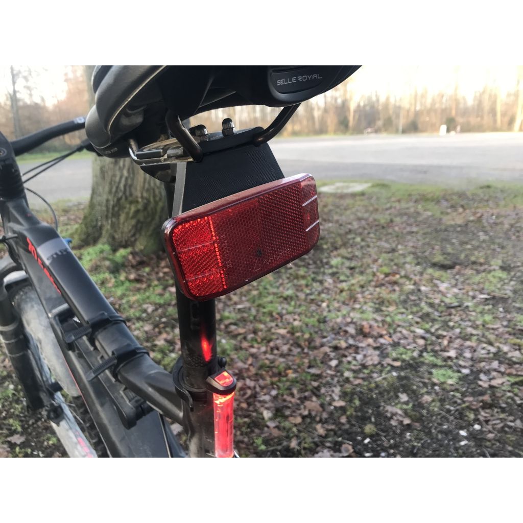 Z-Reflector-fäste för cykelsadel