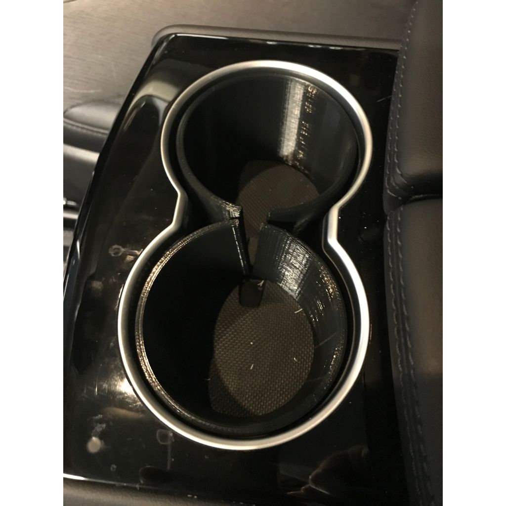 Insats för Teslas mugghållare för 500 ml vattenflaskor