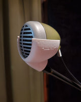 Hållare för Shure 520DX bullet-mikrofon med vinklat stativfäste