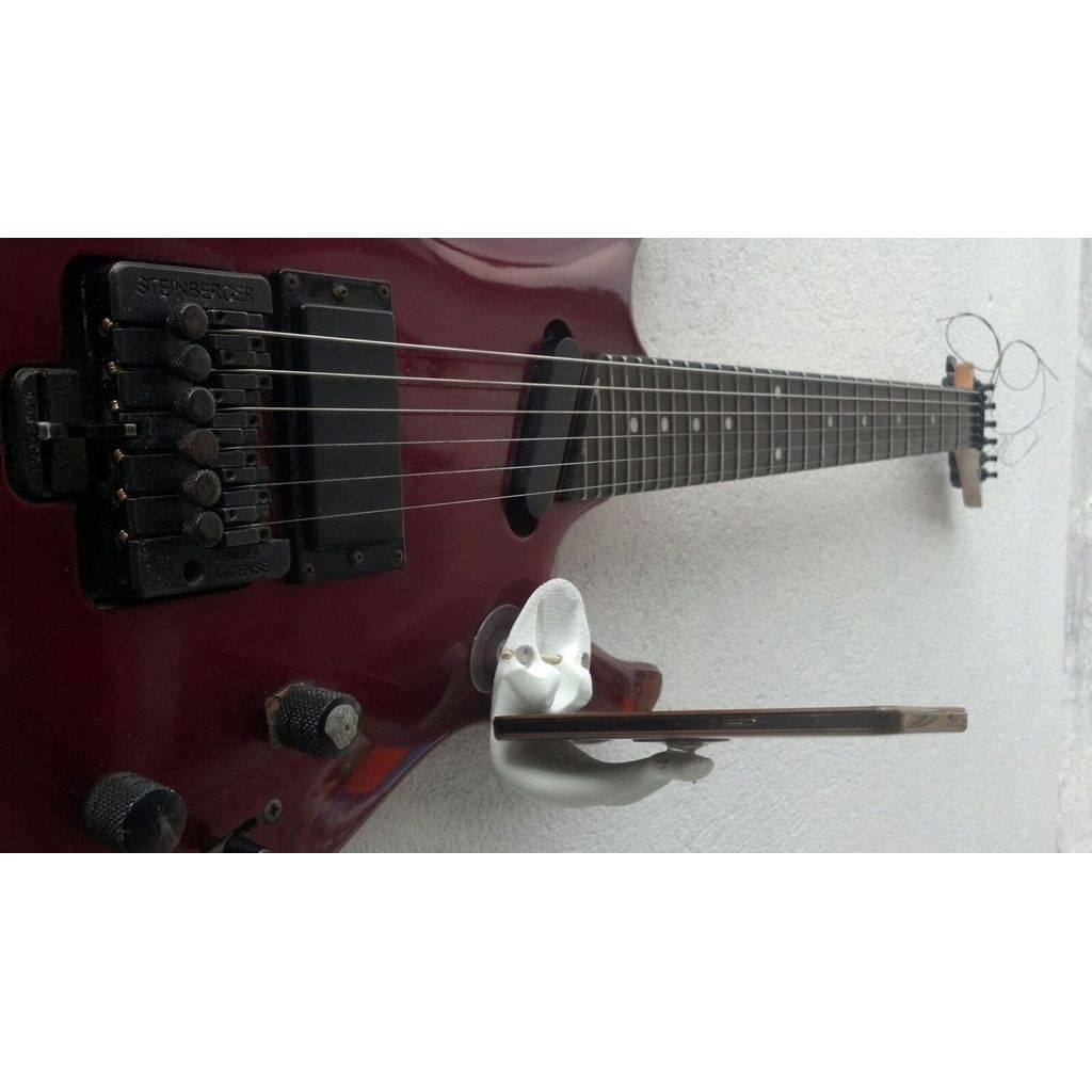 GSM V14 mobilhållare för gitarr och bas