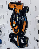 Väggfäste för LEGO McLaren F1 76919 till IKEA Skådis