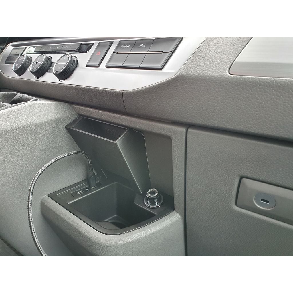 Telefonhylla för VW T6.1 California, förberedd för USB-C