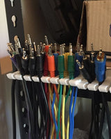 Eurorack-kabelhängare med M3-monteringshål