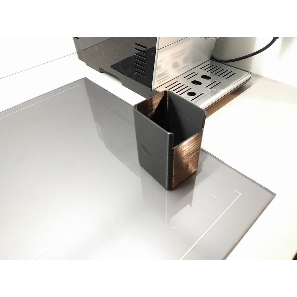 Specialanpassad droppbricka för DeLonghi kaffemaskiner