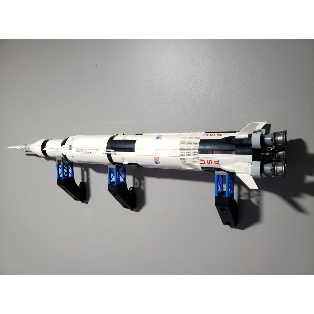 Väggställ för LEGO Saturn V