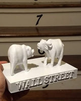 Wall Street-staty med björn mot tjur