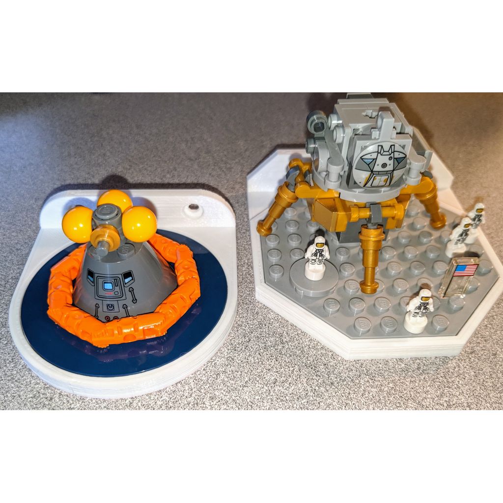Väggfästen för LEGO Saturn V-minimodeller