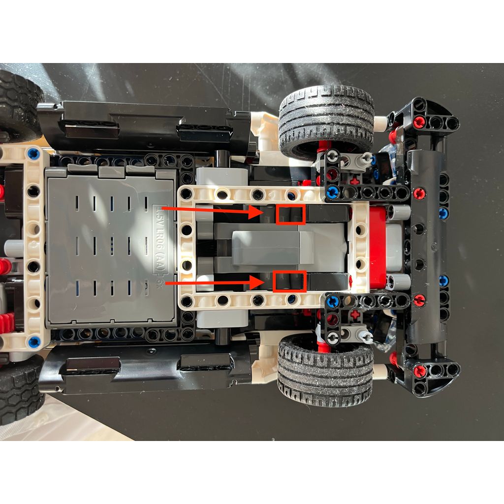 Väggfäste för LEGO 42109 – visa upp din rallybil