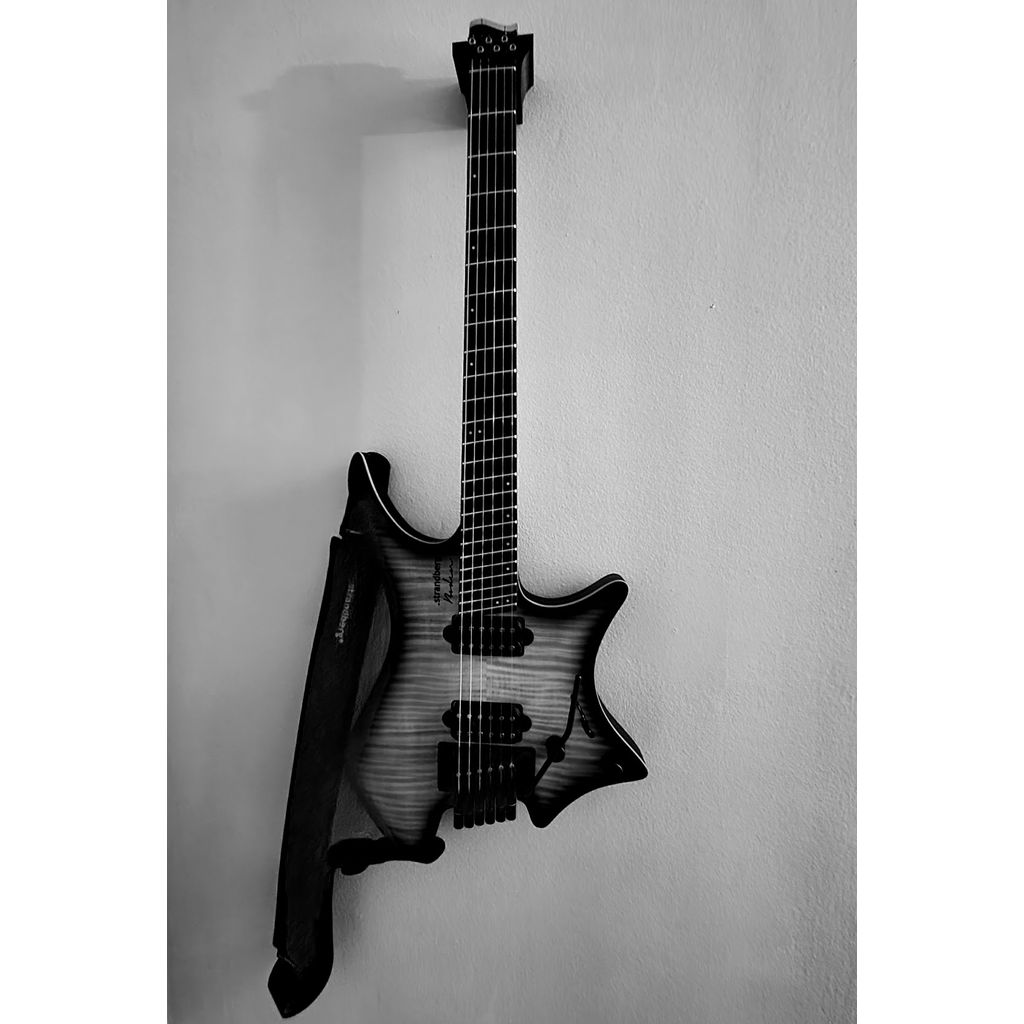 Väggfäste för Strandberg Boden-gitarr